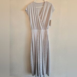 Halara V Neck Short Sleeve Side Pocket Wide Leg Flowy Waffle Casual Jumpsuit S